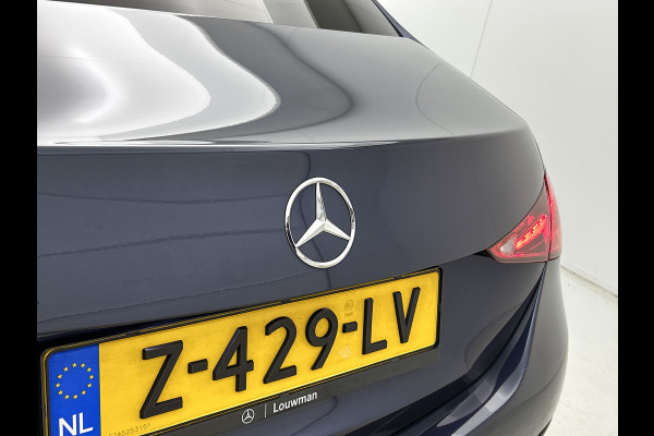 Mercedes-Benz C-Klasse 200 AMG Line Inclusief 24 maanden MB Certified garantie voor Europa.