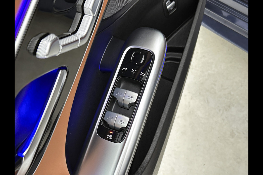 Mercedes-Benz C-Klasse 200 AMG Line Inclusief 24 maanden MB Certified garantie voor Europa.