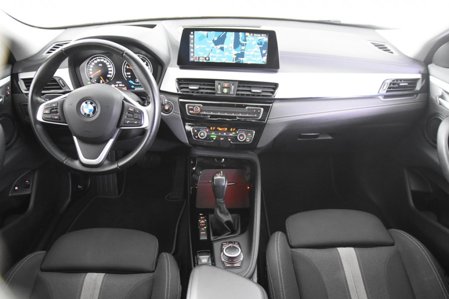 BMW X2 xDrive25e *1ste Eigenaar*HUD*Panoramadak*Camera*