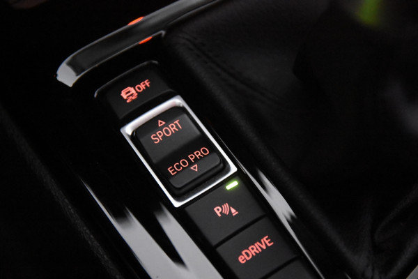 BMW X2 xDrive25e *1ste Eigenaar*HUD*Panoramadak*Camera*