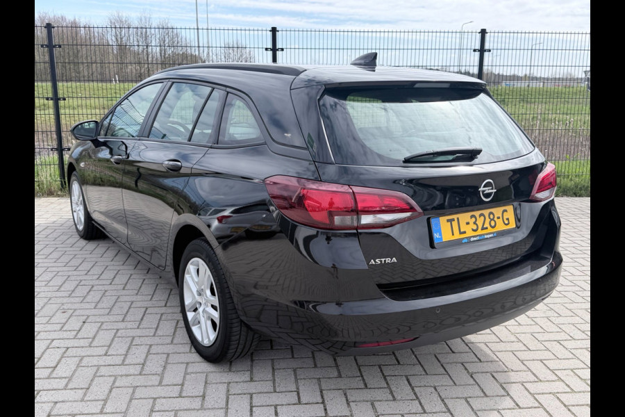 Opel Astra Sports Tourer 1.0 Online Edition | Parkeersensoren voor & achter | Cruise control | Climate control