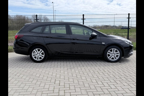 Opel Astra Sports Tourer 1.0 Online Edition | Parkeersensoren voor & achter | Cruise control | Climate control