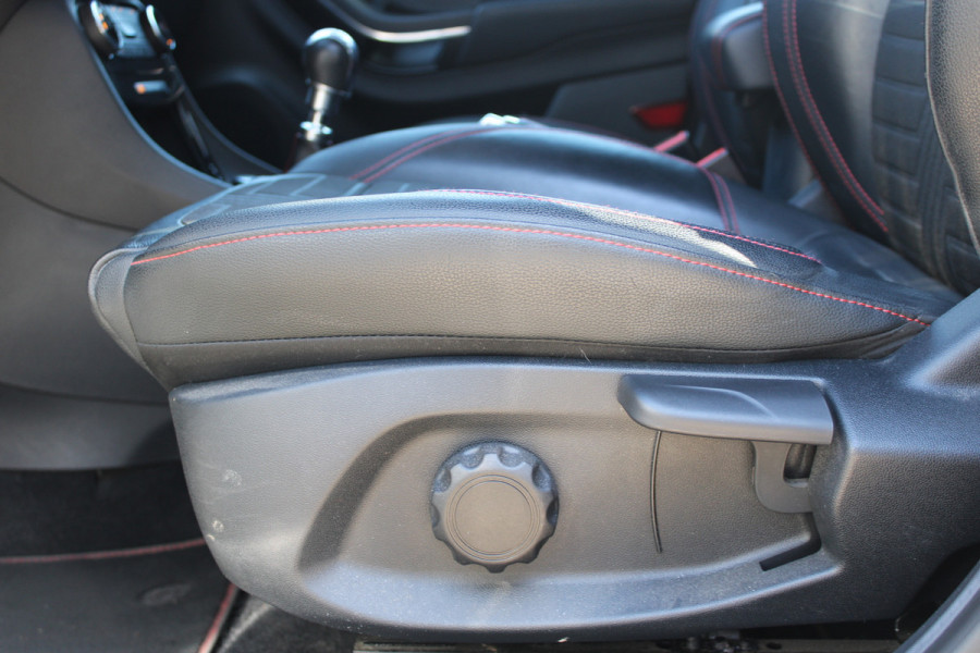 Ford Puma 1.0 EcoBoost Hybrid ST-Line X First Edition | Trekhaak | Adaptieve cruise | BLIS | Camera | Winterpack