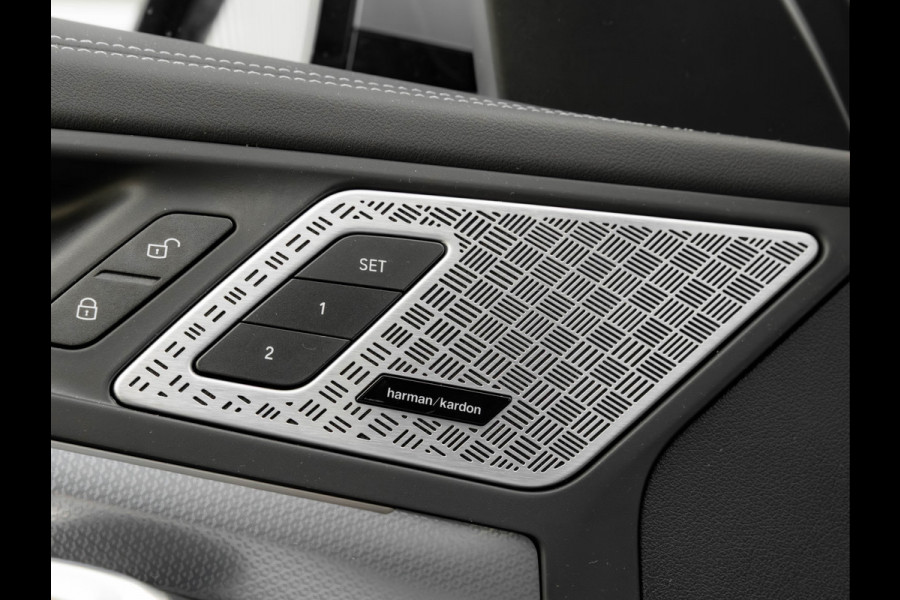 BMW X1 sDrive18i M-Sport Pro - Pano - Massage Zetel - Trekhaak - ACC