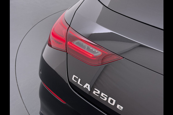 Mercedes-Benz CLA-Klasse Shooting Brake 250 e AMG line | Pano HUD Memory Multibeam Sound