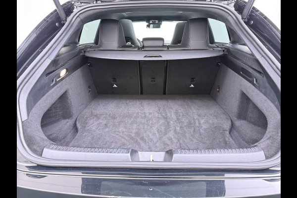 Mercedes-Benz CLA-Klasse Shooting Brake 250 e AMG line | Pano HUD Memory Multibeam Sound