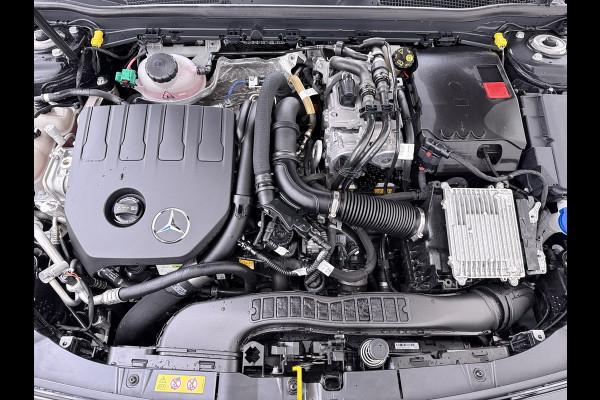 Mercedes-Benz CLA-Klasse Shooting Brake 250 e AMG line | Pano HUD Memory Multibeam Sound