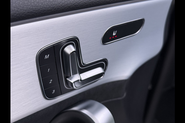 Mercedes-Benz CLA-Klasse Shooting Brake 250 e AMG line | Pano HUD Memory Multibeam Sound