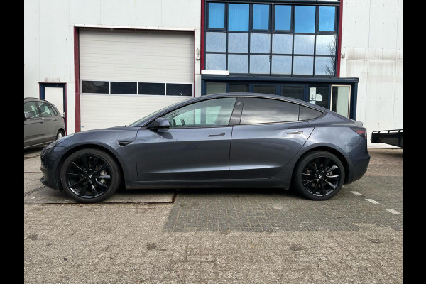 Tesla Model 3 Long Range AWD 75 kWh BLACK LINE!