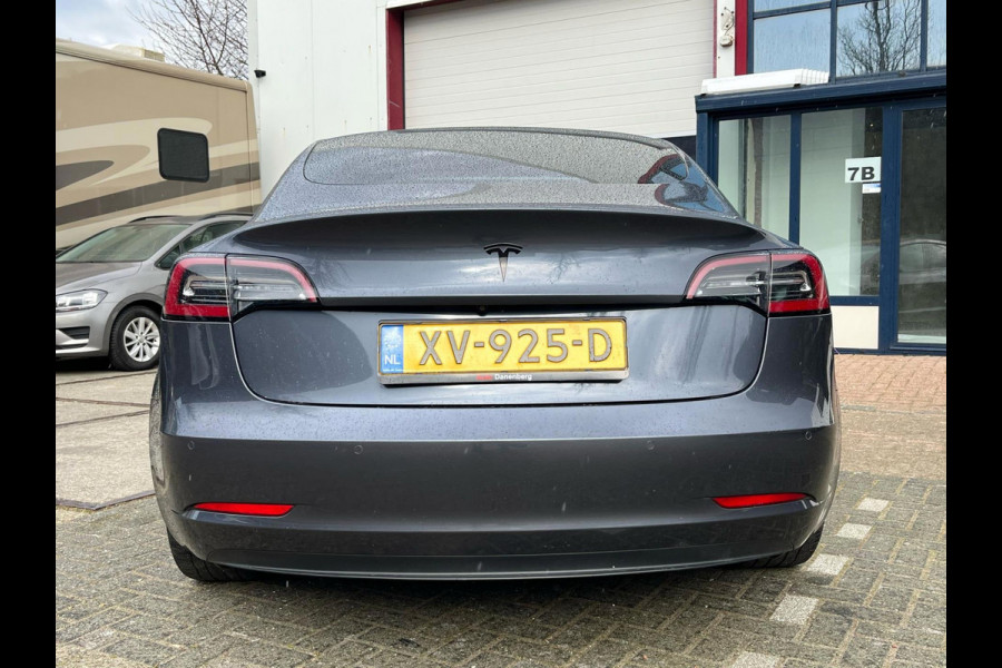 Tesla Model 3 Long Range AWD 75 kWh BLACK LINE!