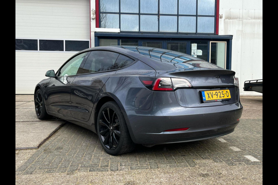 Tesla Model 3 Long Range AWD 75 kWh BLACK LINE!