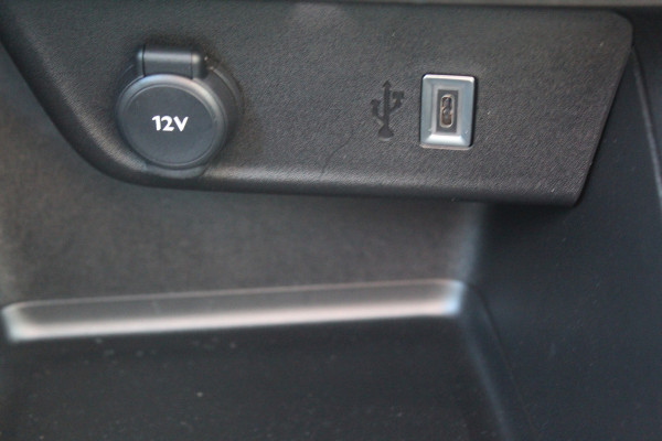 Opel Corsa 1.2 Turbo GS Panoramadak, Winterpakket, Cruise Control, Climate Control