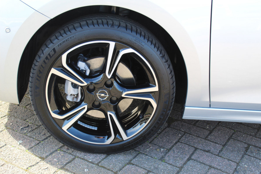 Opel Corsa 1.2 Turbo GS Panoramadak, Winterpakket, Cruise Control, Climate Control