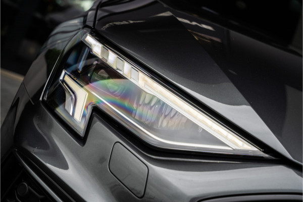 Audi A3 Sportback 45 TFSI e S edition Competition - 2x S-Line l Black-Line l Daytona grijs