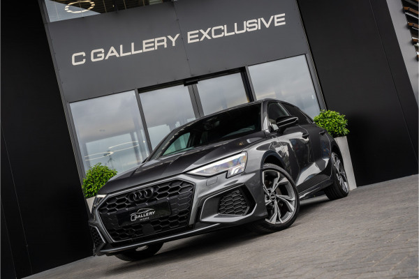 Audi A3 Sportback 45 TFSI e S edition Competition - 2x S-Line l Black-Line l Daytona grijs
