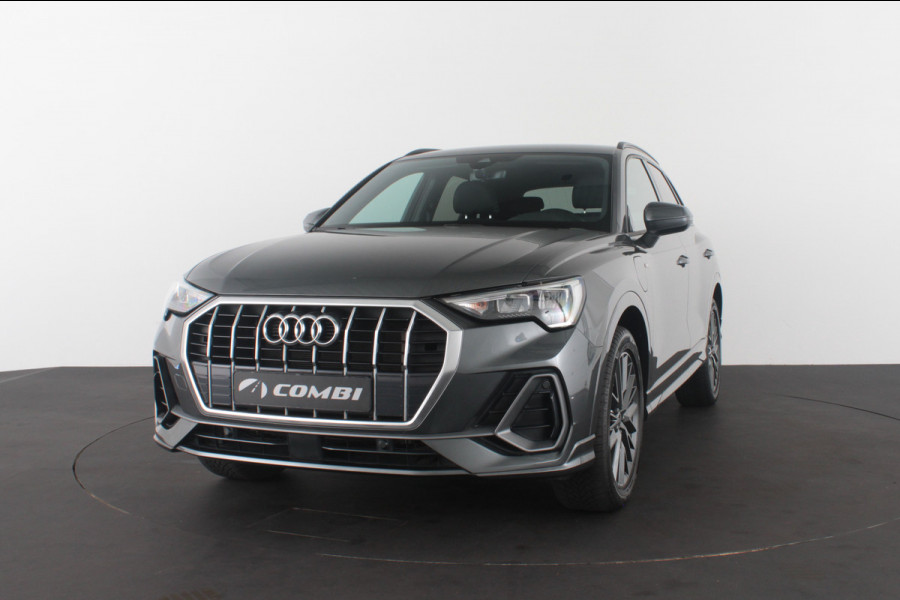 Audi Q3 45 TFSI e S line > 245pk/Trekhaak/Daytona Gray/19 inch