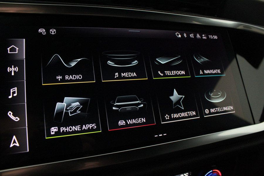 Audi Q3 45 TFSI e S line > 245pk/Trekhaak/Daytona Gray/19 inch