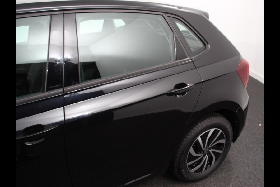 Volkswagen Polo 1.0 TSI DSG Life | Navigatie | Apple Carplay/Android Auto | Climate Control | Digitale Cockpit | Stoelverwarming | Parkeer sensoren | Adaptive Cruise Control | Lichtmetalen Velgen
