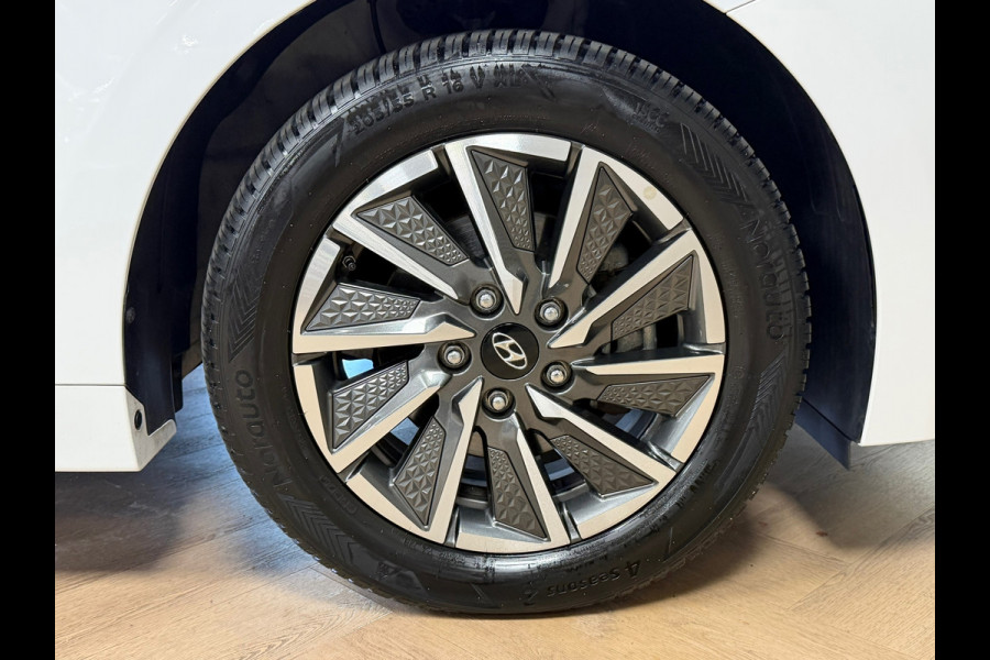 Hyundai IONIQ STYLE EV 38 kWh SOH 93,4% AUT SCHUIFDAK STOEL/ STUURVERWARMING CAMERA NAVIGATIE APPLE CARPLAY CRUISE PDC AIRCO