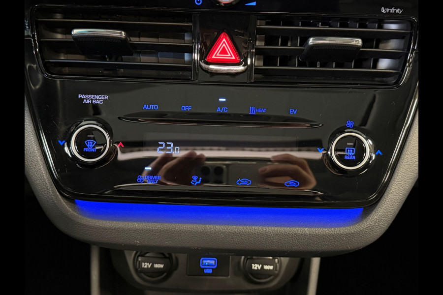 Hyundai IONIQ STYLE EV 38 kWh SOH 93,4% AUT SCHUIFDAK STOEL/ STUURVERWARMING CAMERA NAVIGATIE APPLE CARPLAY CRUISE PDC AIRCO