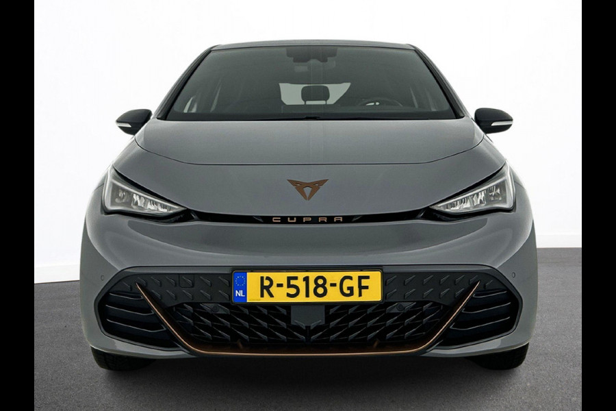 CUPRA Born Business 62 kWh Auto. Navigatie Apple Carplay/ Android Auto Camera Parkeersensoren Adaptive Cruise Control Stoel- en stuurverwarming Full Led Climate Control Lichtmetalen velgen