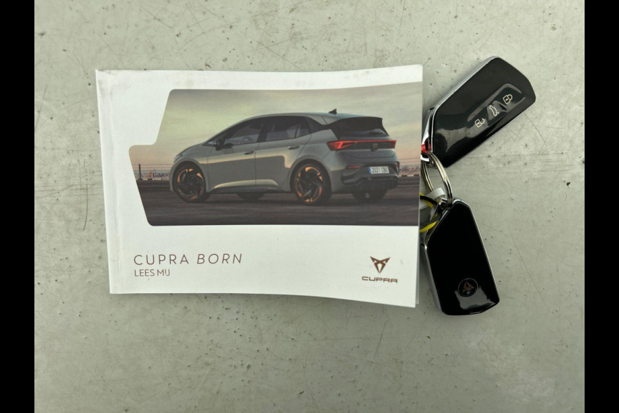 CUPRA Born Business 62 kWh Auto. Navigatie Apple Carplay/ Android Auto Camera Parkeersensoren Adaptive Cruise Control Stoel- en stuurverwarming Full Led Climate Control Lichtmetalen velgen