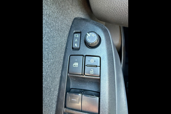 Toyota Yaris Cross 1.5 Hybrid Design Automaat (RIJKLAARPRIJS)