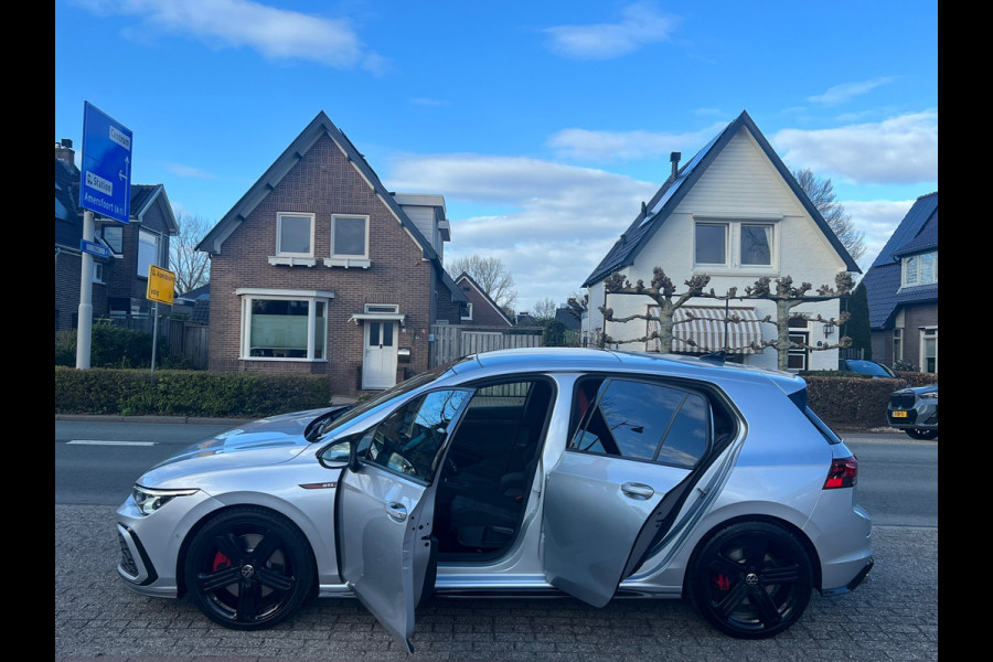 Volkswagen Golf 2.0 TSI GTI Pano/camera/sfeerverlichting .