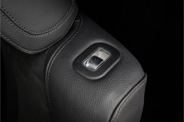 Mercedes-Benz GLE 300 d 4MATIC AMG-Line 7 persoons - 22 inch