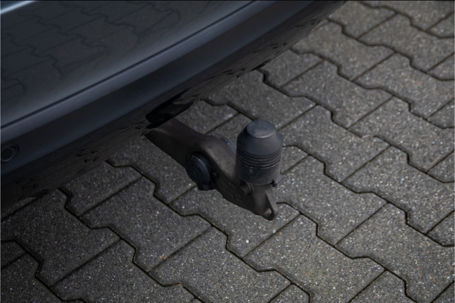 Mercedes-Benz GLE 300 d 4MATIC AMG-Line 7 persoons - 22 inch