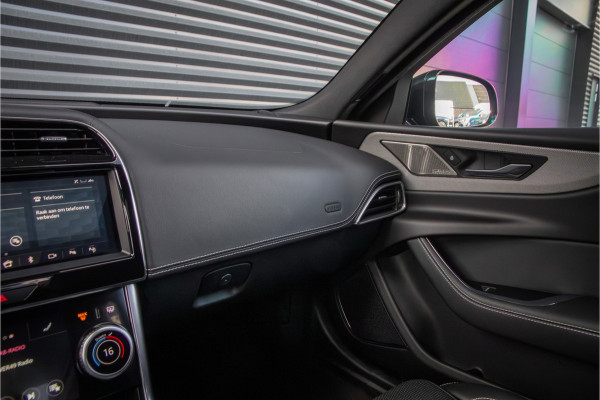 Jaguar XE P300 AWD R-Dynamic HSE Full options