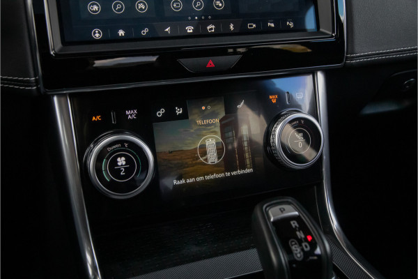 Jaguar XE P300 AWD R-Dynamic HSE Full options