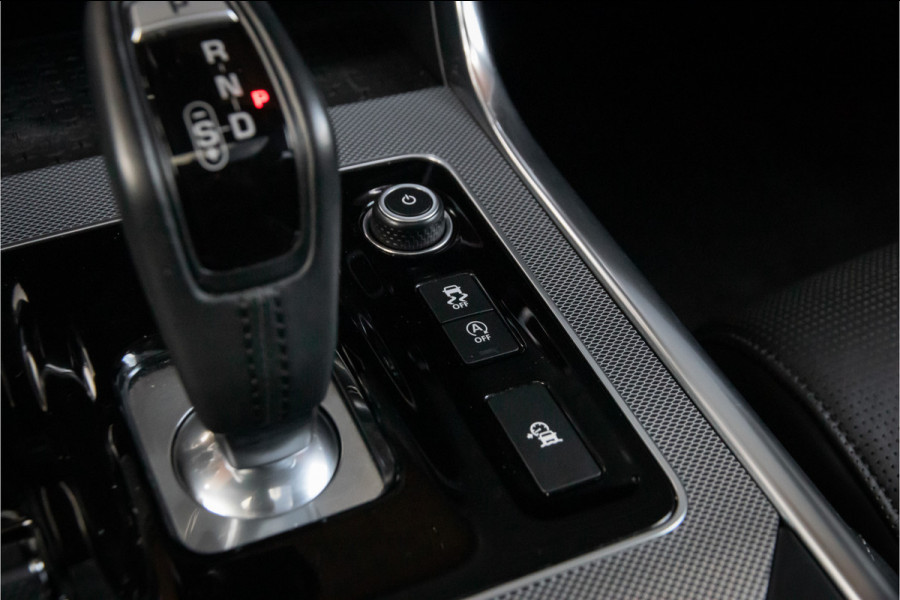 Jaguar XE P300 AWD R-Dynamic HSE Full options