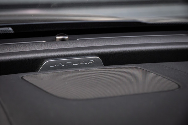 Jaguar XE P300 AWD R-Dynamic HSE Full options