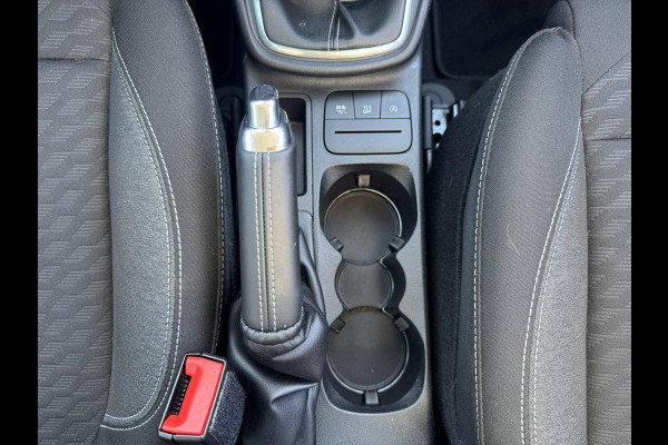 Ford Puma 1.0 EcoBoost Hybrid Titanium | 125pk | Parkeersensoren Achter | Nederlandse auto | LED Koplampen