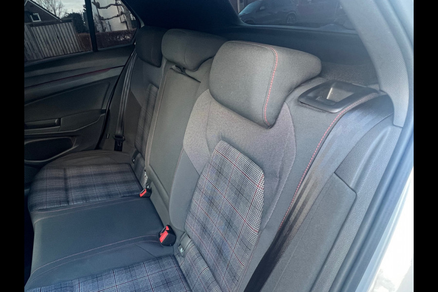 Volkswagen Golf 2.0 TSI GTI Pano/camera/sfeerverlichting .