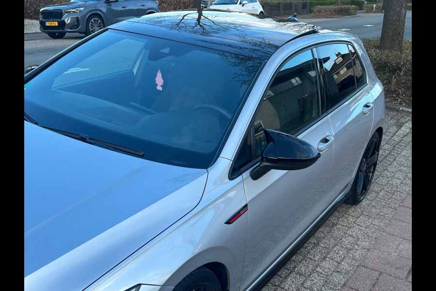 Volkswagen Golf 2.0 TSI GTI Pano/camera/sfeerverlichting .