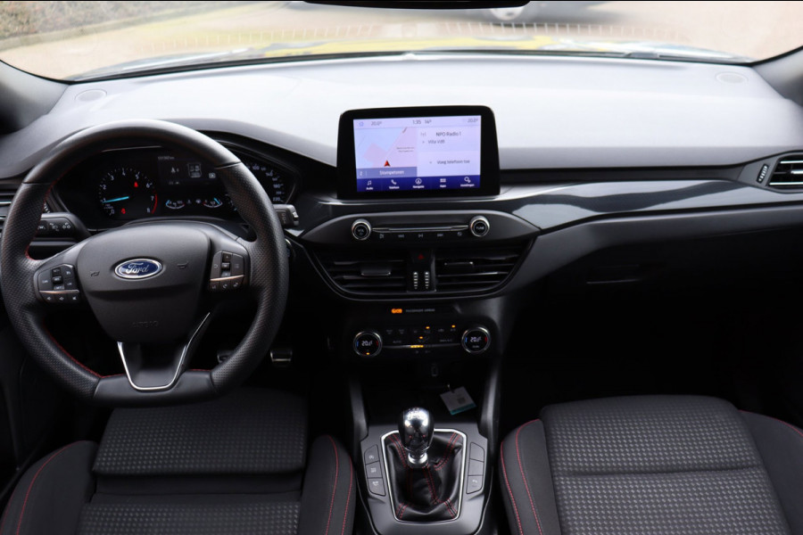 Ford FOCUS Wagon 1.0 EcoBoost Hybrid ST Line Bus.org.NL afn.trekhaak camera