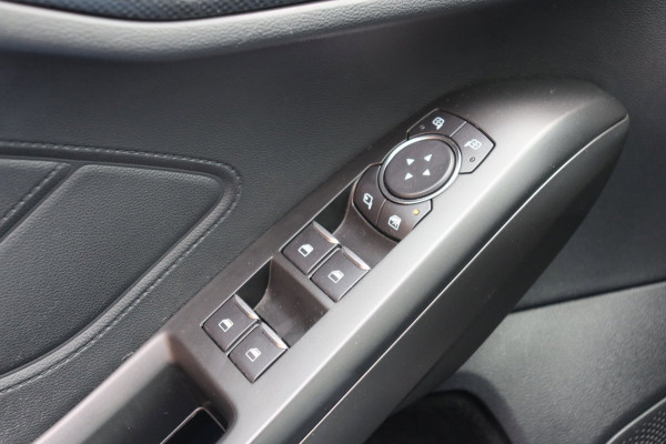 Ford FOCUS Wagon 1.0 EcoBoost Hybrid ST Line Bus.org.NL afn.trekhaak camera