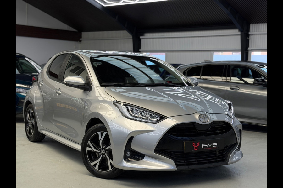 Toyota Yaris 1.5 Hybrid Dynamic CarPlay Camera