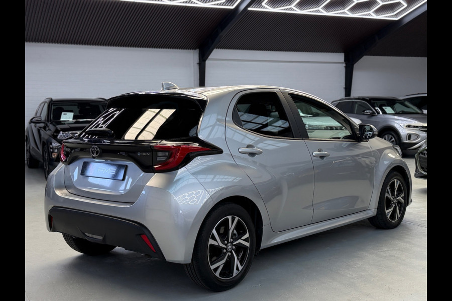 Toyota Yaris 1.5 Hybrid Dynamic CarPlay Camera