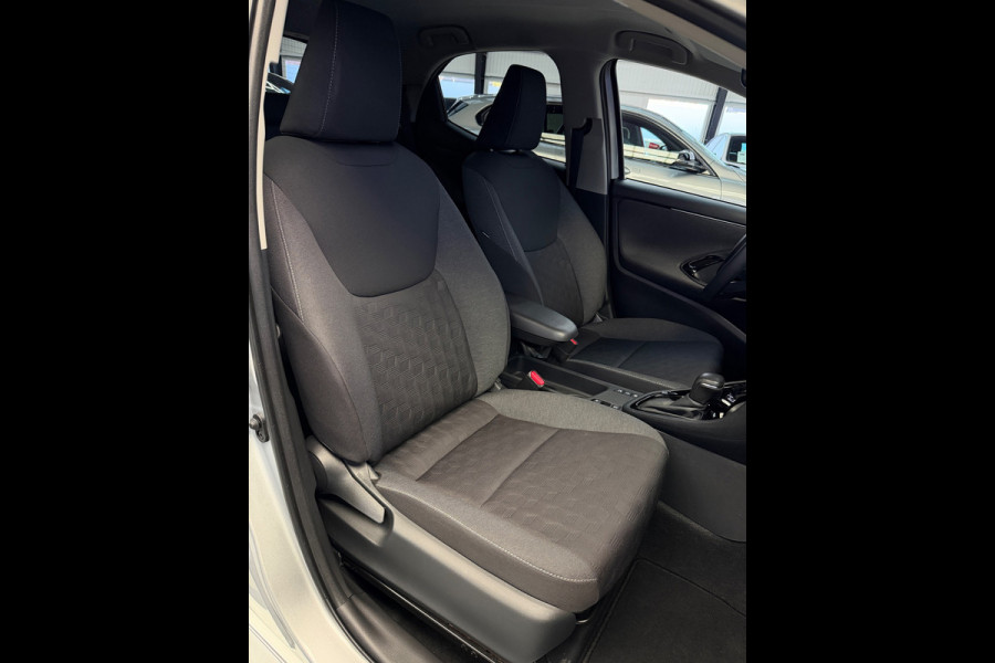 Toyota Yaris 1.5 Hybrid Dynamic CarPlay Camera