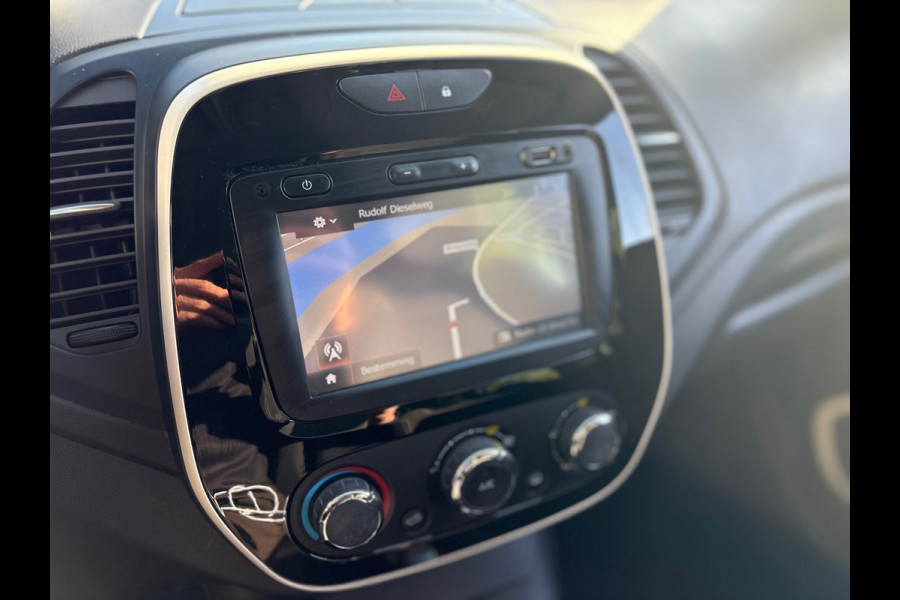 Renault Captur 1.2 TCe Limited Automaat (BOVAG/RIJKLAARPRIJS)