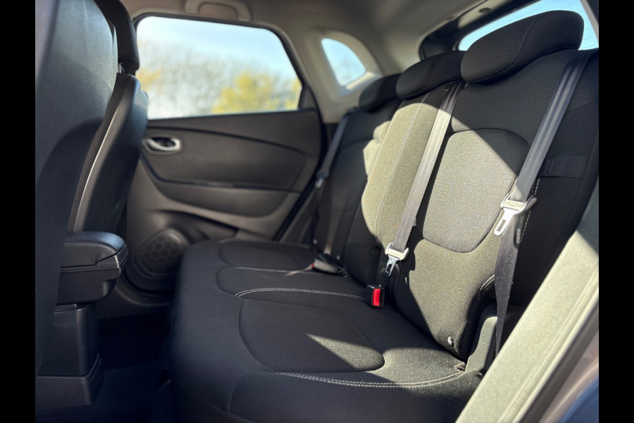 Renault Captur 1.2 TCe Limited Automaat (BOVAG/RIJKLAARPRIJS)