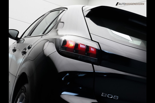 Peugeot 208 1.2 PureTech Active Pack Sport (APPLE CARPLAY,LED VERLICHTING,SPORTSTOELEN,CLIMATE,CRUISE,LM-VELGEN,NIEUWE APK)