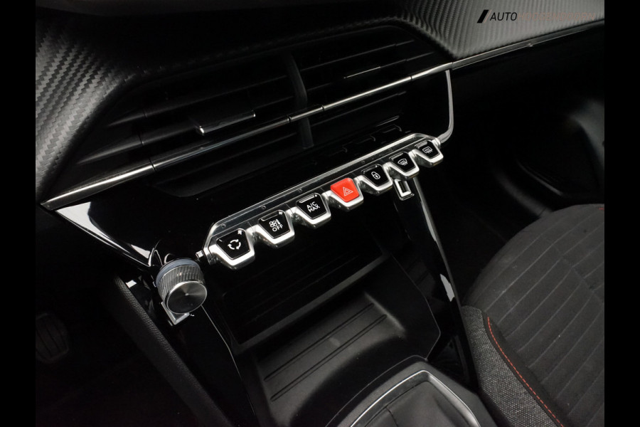 Peugeot 208 1.2 PureTech Active Pack Sport (APPLE CARPLAY,LED VERLICHTING,SPORTSTOELEN,CLIMATE,CRUISE,LM-VELGEN,NIEUWE APK)