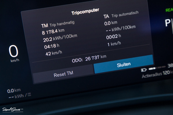 Volvo XC40 Recharge Plus 70 kWh | Adaptieve cruise | Blis | 19 Inch | Full LED |