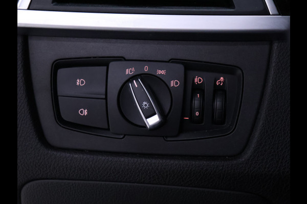 BMW 3 Serie Touring 318i Sportline [SPORTSTOELEN, SPORTVELGEN,STOELVERWARMING, BLUETOOTH, PARKEERSENSOREN ACHTER, CRUISE CONTROL, NIEUWSTAAT]