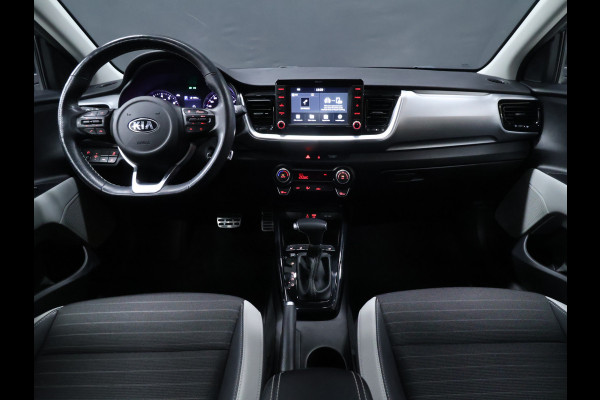 Kia Stonic 1.0 T-GDi DynamicLine [APPLE CARPLAY, STOELVERWARMING,STUURVERWARMING, PARKEERSENSOREN, ACHTERUITRIJCAMERA, CRUISE CONTROL, NIEUWSTAAT]