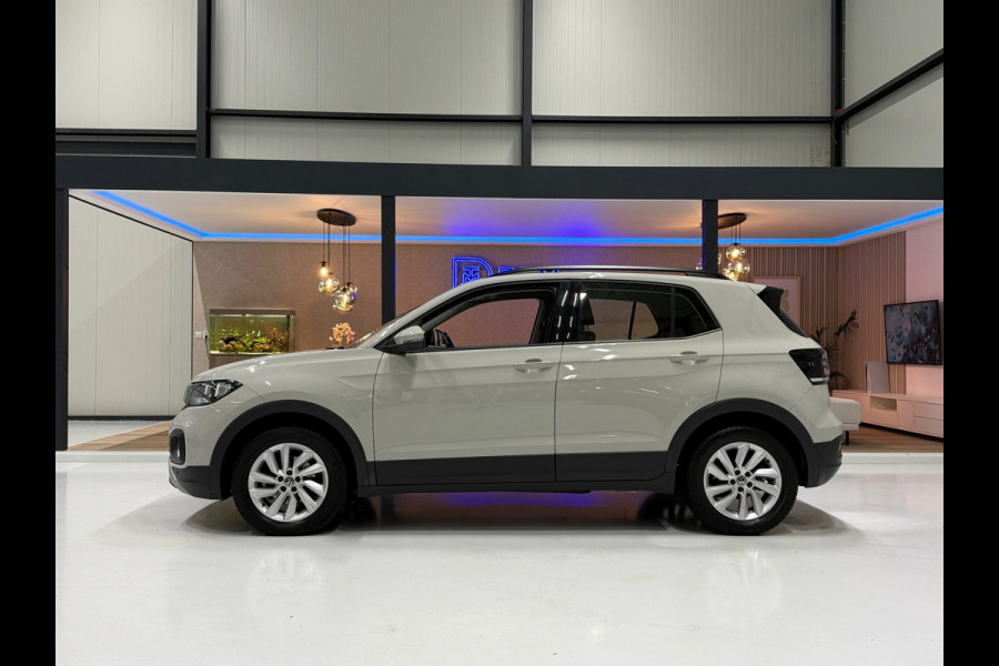 Volkswagen T-Cross 1.0 TSI Life Aut. | Virtual Cockpit | ACC | Trekhaak | Camera